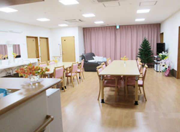 花物語たかつ南の施設内のイメージ画像1枚目です。